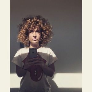 Meet your Posher, Nicole